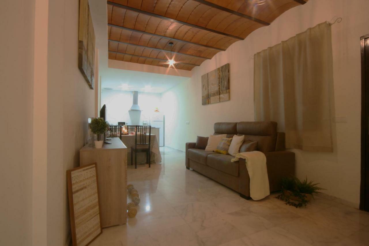 Apartamento Vacacional Carmona Apartment Exterior photo