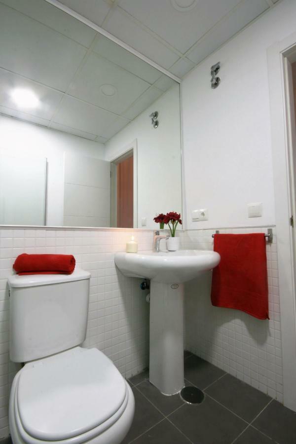 Apartamento Vacacional Carmona Apartment Exterior photo